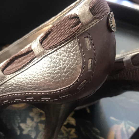 BCBG MAX AZRIA TAMID-OG High Heels 8.5 - Picture 10 of 15